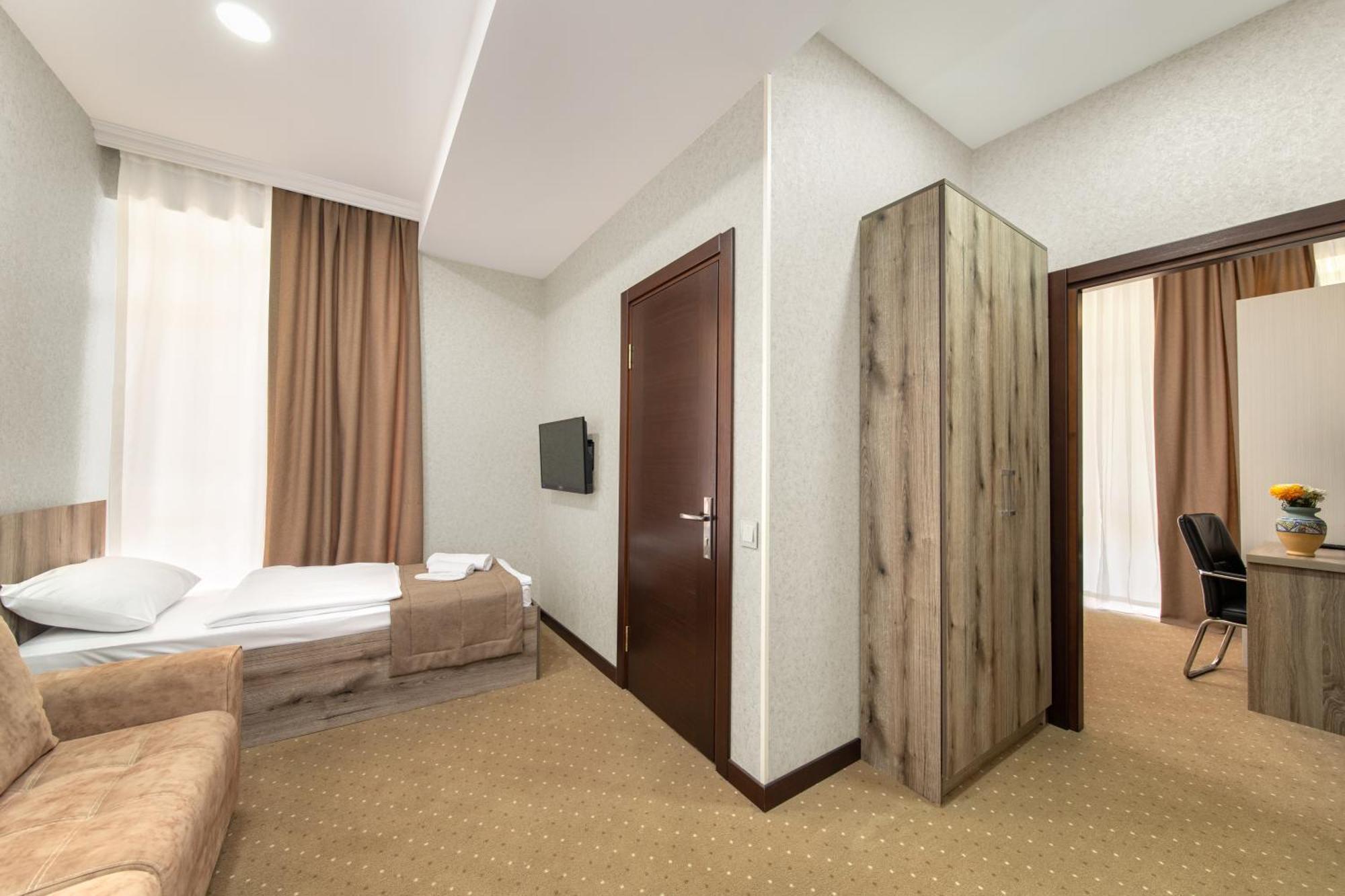 Amea Baku Hotel Room photo