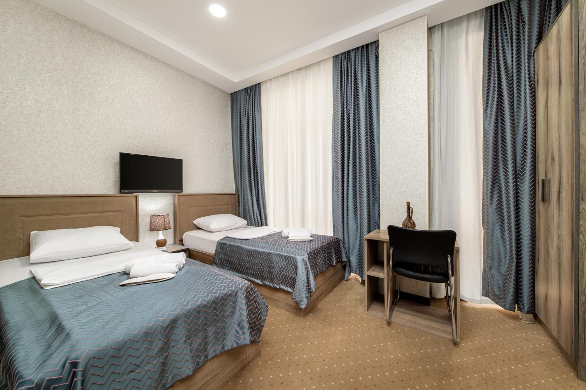 Amea Baku Hotel Room photo